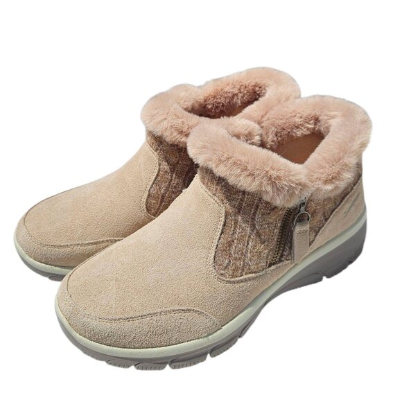 Sketchers Easy Going Cozy Inn Ankle Winter Boots - Picture 1 of 8